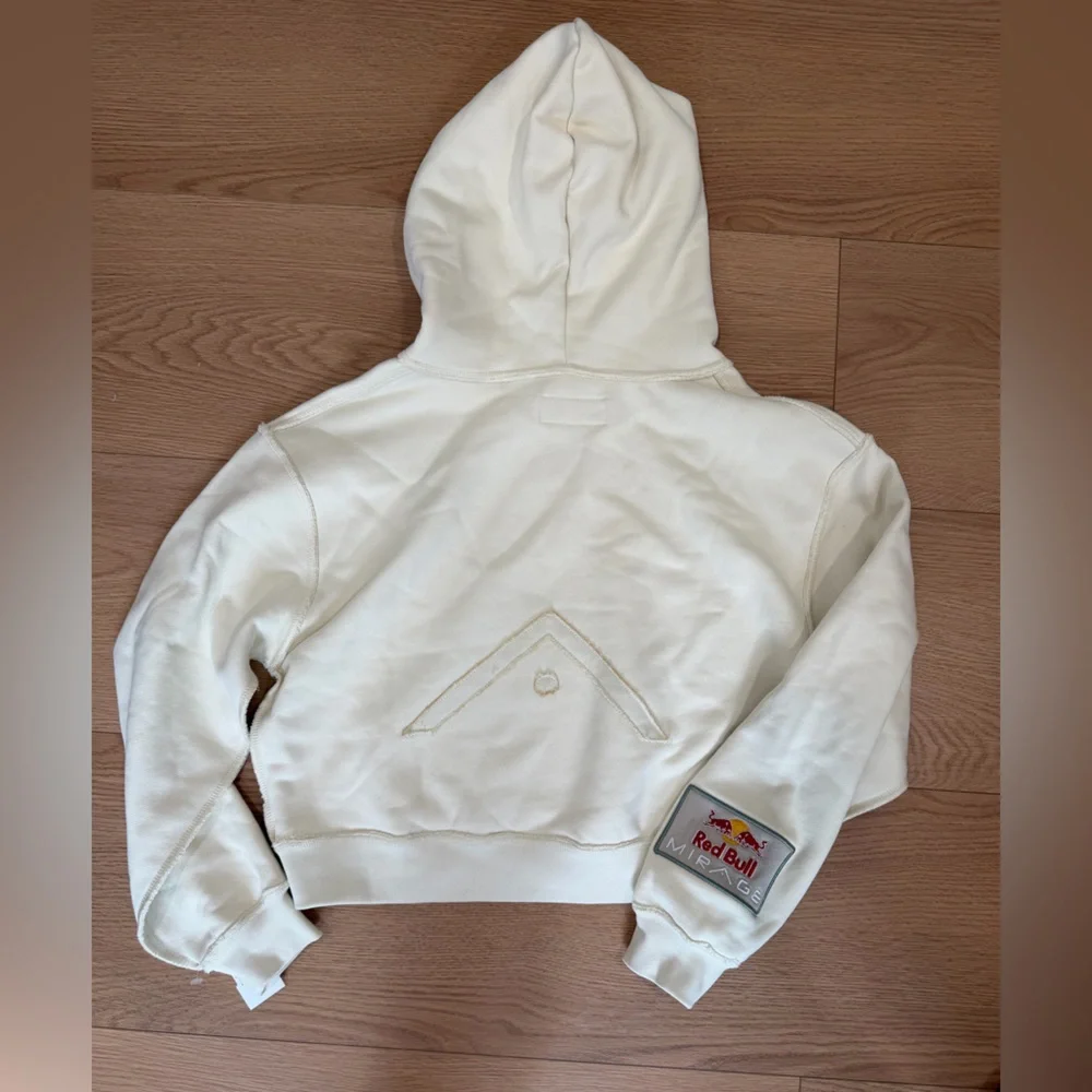 Red Bull Mirage Coachella Limited Edition Cropped Hoodie Cream Sweatshirt Size M